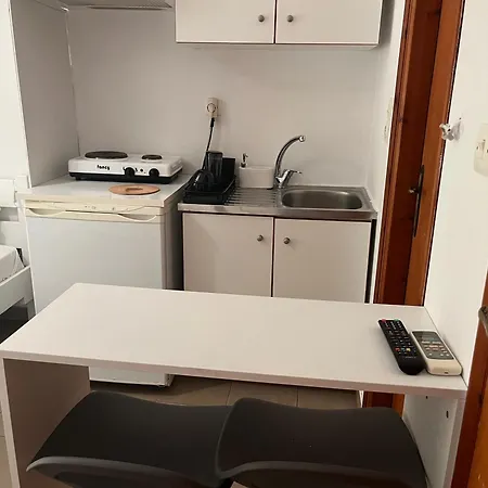 Ermou * Λουτρά Αιδηψού