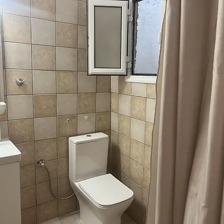 Ermou * Λουτρά Αιδηψού