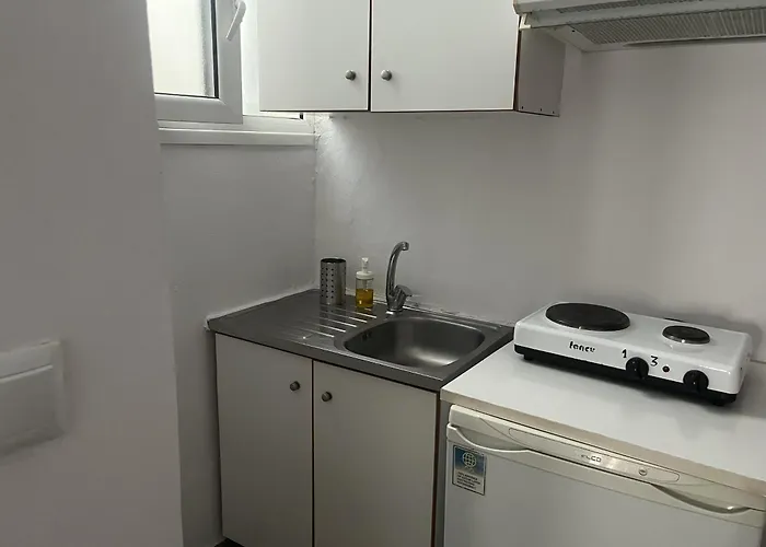 Ermou Loutra Edipsou (Evia)